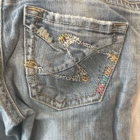 Women’s silver jeans Tuesday style size 28/28 - Picture 4 of 5